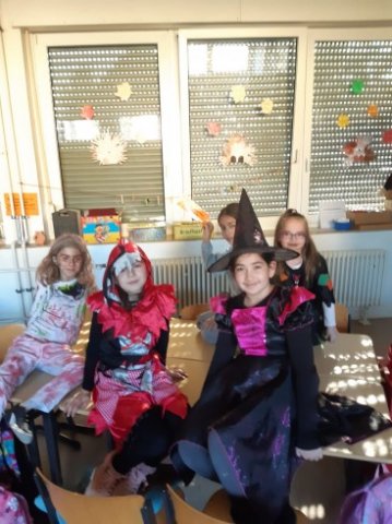 MOL-Halloween_19